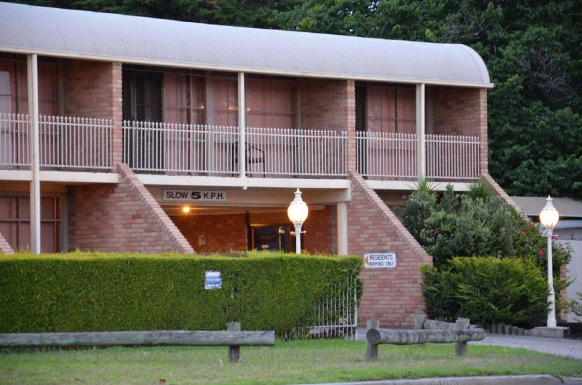 Bayview Motel Rosebud/Rye Exterior photo